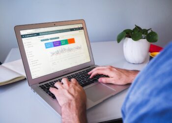 Managing your marketing budget to improve your ROI